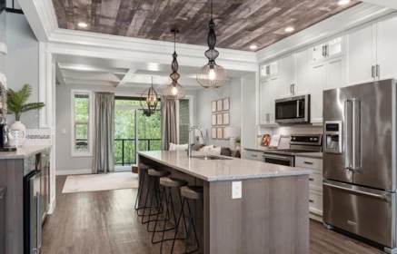 2 520 Hot Springs Road, Harrison Hot Springs, BC, Harrison Hot Springs — Townhouse for sale