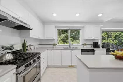 Kitchen Island Photo of 1594 Plateau Crescent, Coquitlam, BC