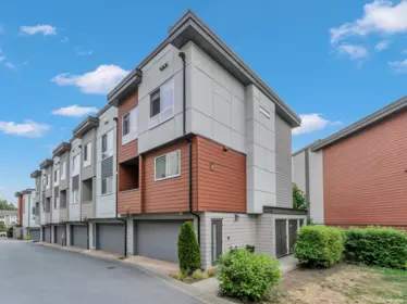 Backyard Photo of 44 1670 160 Street, Surrey, BC