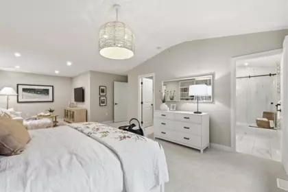 Guest Bathroom Photo of 14065 Jordan Way, Maple Ridge, BC