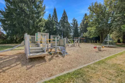 Garden / Landscaping Photo of 9 20390 53 Avenue, Langley, BC