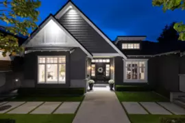 977 Melbourne Avenue, North Vancouver, BC