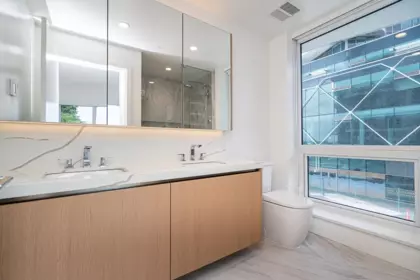 Entry Foyer Photo of 202 1475 Foster Street, Surrey, BC