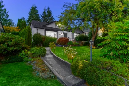 1921 Fulton Avenue, West Vancouver, BC, West Vancouver — Single Family Residence for sale