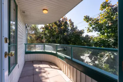 Entry Foyer Photo of 202 7300 Gilbert Road, Richmond, BC