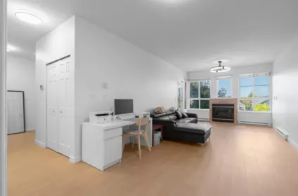 202 7300 Gilbert Road, Richmond, BC, Richmond — Apartment/Condo for sale