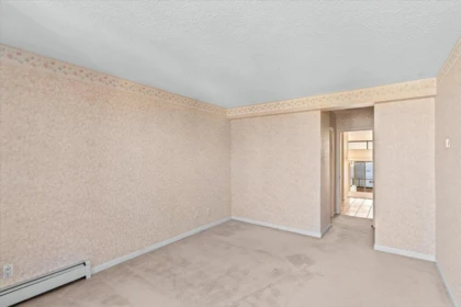 Basement Recreation Room Photo of 1601 1995 Beach Avenue, Vancouver, BC