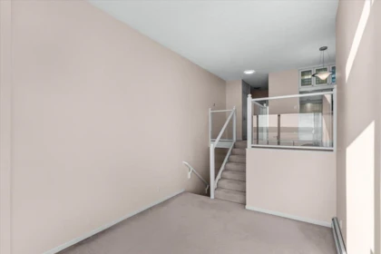 Walk-In Closet Photo of 1601 1995 Beach Avenue, Vancouver, BC