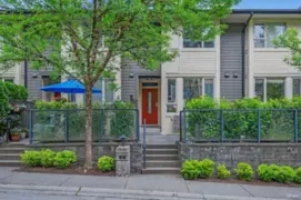 51 9229 University Crescent, Burnaby, BC