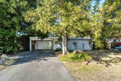955 50b Street, Delta, BC, Delta — Single Family Residence for sale