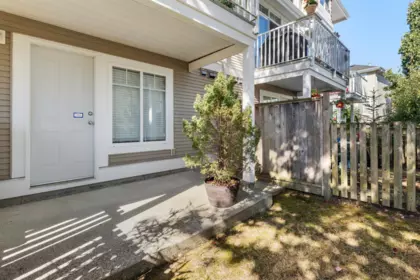 Front Yard Photo of 49 15030 58 Avenue, Surrey, BC