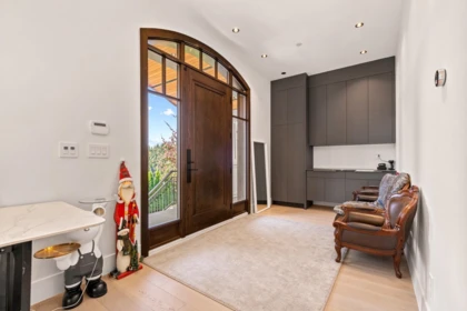 Dining Area Photo of 2051 W King Edward Avenue, Vancouver, BC