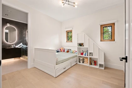 Mudroom Photo of 2051 W King Edward Avenue, Vancouver, BC