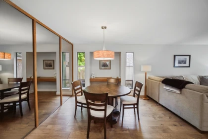 Breakfast Nook Photo of 16108 13a Avenue, White Rock, BC