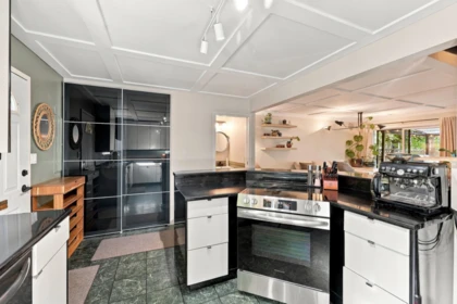 Kitchen Island Photo of 12137 Faber Crescent, Maple Ridge, BC