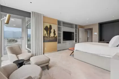 Loft / Bonus Room Photo of 1701 1139 W Cordova Street, Vancouver, BC