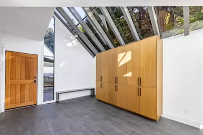 975 Aubeneau Crescent, West Vancouver, BC, West Vancouver — Single Family Residence for sale
