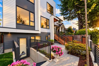 1 7881 Birch Street, Vancouver, BC, Vancouver — Half Duplex for sale