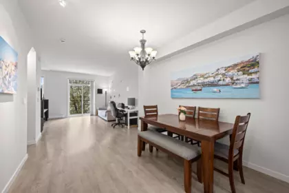 Kitchen Photo of 57 8355 164 Street, Surrey, BC
