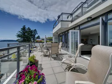 401 5665 Teredo Street, Sechelt, BC, Sechelt — Apartment/Condo for sale