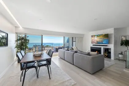 21 2231 Folkestone Way, West Vancouver, BC, West vancouver — Apartment/Condo for sale