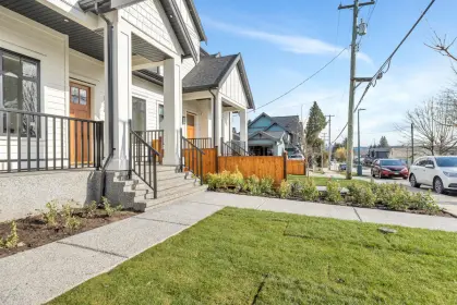 267 Hart Street, Coquitlam, BC, Coquitlam — Half Duplex for sale