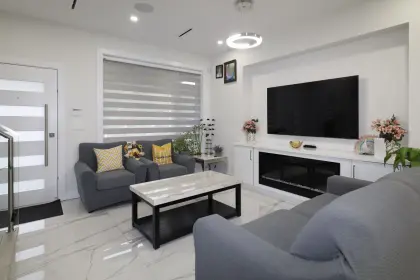 6963 Lanark Street, Vancouver, BC, Vancouver — Half Duplex for sale