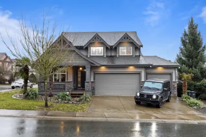 6954 197 Street, Langley, BC, Langley — Single Family Residence for sale