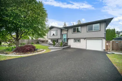 11828 Bonson Road, Pitt Meadows, BC, Pitt meadows — Single Family Residence for sale