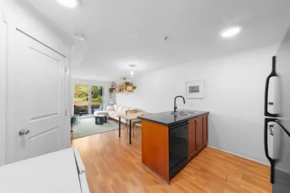216 2265 E Hastings Street, Vancouver, BC, Vancouver — Apartment/Condo for sale