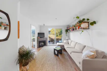 216 2265 E Hastings Street, Vancouver, BC, Vancouver — Apartment/Condo for sale