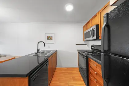 216 2265 E Hastings Street, Vancouver, BC, Vancouver — Apartment/Condo for sale