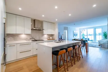 PH403 2485 Larch Street, Vancouver, BC, Vancouver — Apartment/Condo for sale