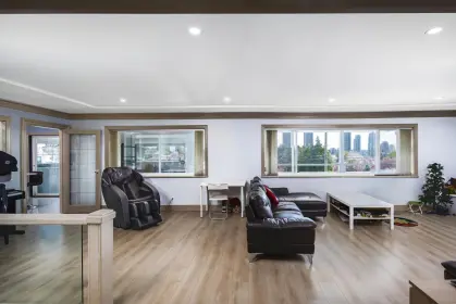 4702 Parker Street, Burnaby, BC, Burnaby — Single Family Residence for sale