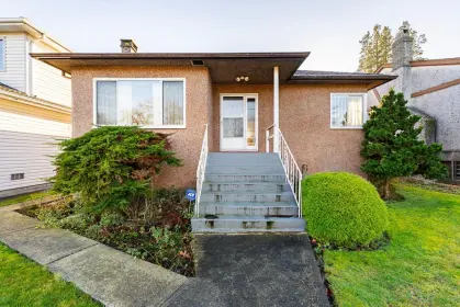 2730 E 3rd Avenue, Vancouver, BC, Vancouver — Single Family Residence for sale