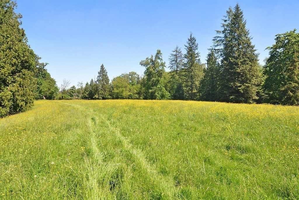 Walk-In Closet Photo of 3870 216 Street, Langley, BC