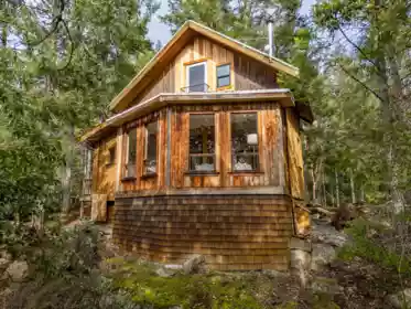 390 Juniper Lane, Galiano Island, BC, Galiano Island — Single Family Residence for sale