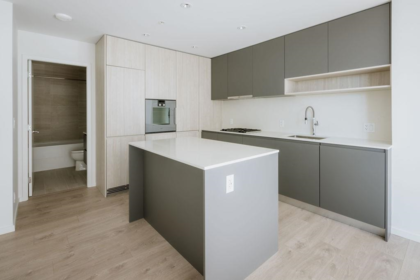 738 6808 Minoru Boulevard, Richmond, BC, Richmond — Apartment/Condo for sale