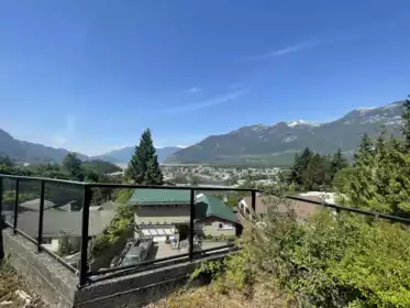 38293 Vista Crescent, Squamish, BC, Squamish — Land for sale