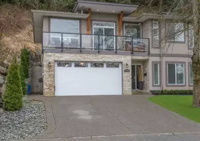 47535 Chartwell Drive, Chilliwack, BC, Little Mountain — 5 bed single family residence for sale
