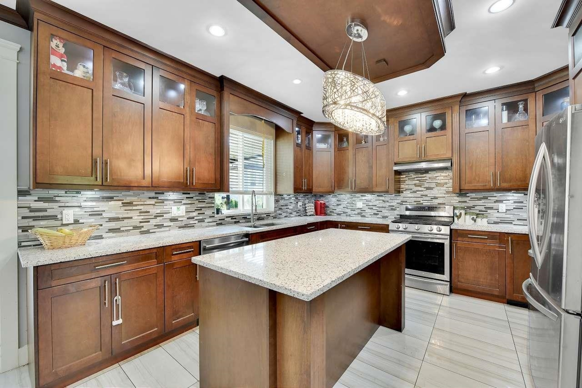 Walk-In Closet Photo of 2700 Caboose Place, Abbotsford, BC