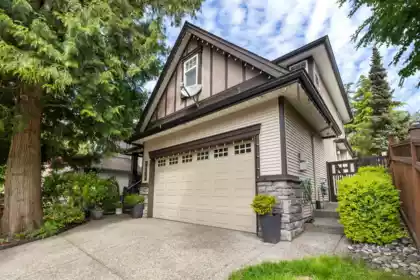 16679 57a Avenue, Surrey, BC, Surrey — Single Family Residence for sale