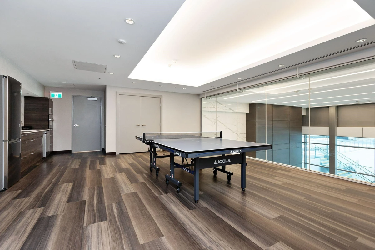 Hot Tub / Spa Photo of 506 1500 Martin Street, White Rock, BC