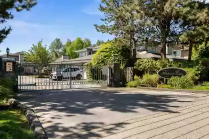 15 16180 86th Avenue, Surrey, BC, Surrey — Townhouse for sale