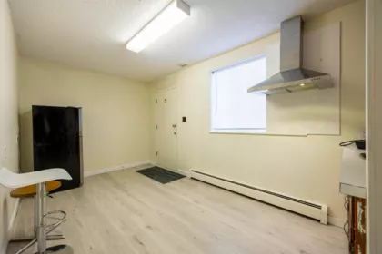 Entry Foyer Photo of 7540 No. 2 Road, Richmond, BC