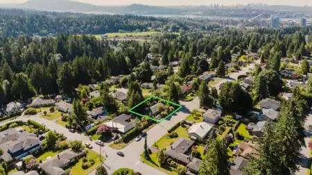 2302 Viewlynn Drive, North Vancouver, BC, North Vancouver — Single Family Residence for sale