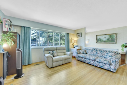 Dining Area Photo of 11059 146a Street, Surrey, BC