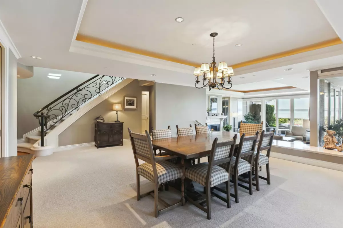 Bedroom 3 Photo of 2406 Bellevue Avenue, West Vancouver, BC