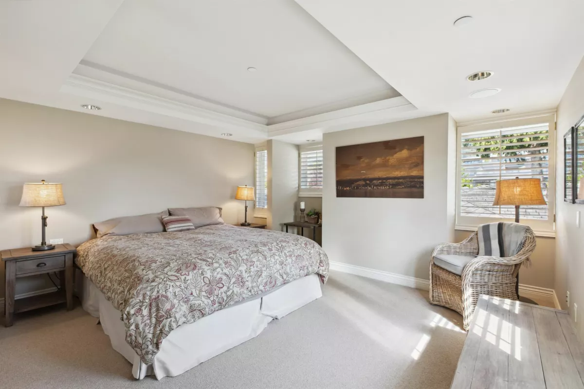 Garage Interior Photo of 2406 Bellevue Avenue, West Vancouver, BC