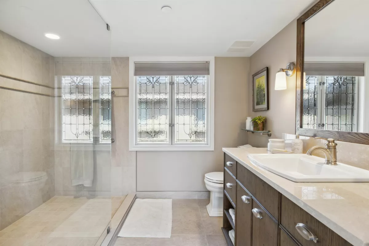 Outdoor Patio Photo of 2406 Bellevue Avenue, West Vancouver, BC